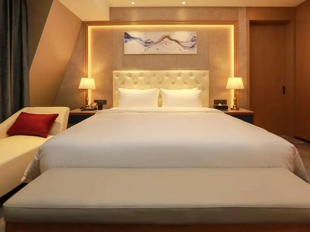 Mercure Zhumadian West 0*,  China